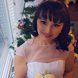 wedding makeup artist